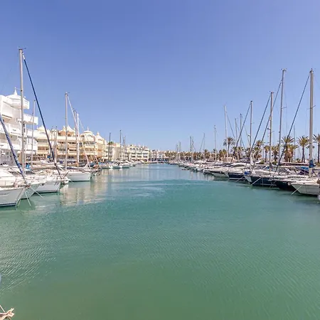 Apartment Puerto Marina