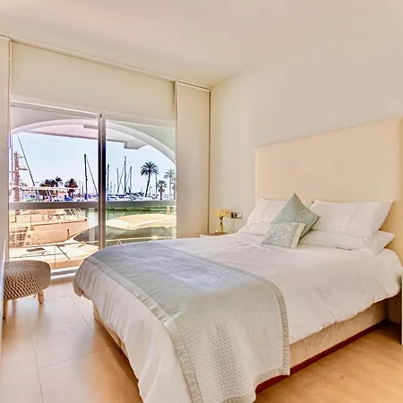 Puerto Marina *