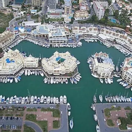 Puerto Marina
